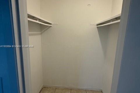 Condominio en alquiler en Miami, Florida, 2 dormitorios, 89.93 m2 № 1814091 - foto 9