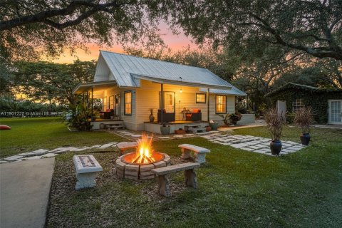 Купить виллу или дом в Майами, Флорида 4 спальни, 117.43м2, № 1968641 - фото 2