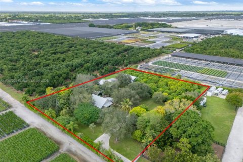 Купить виллу или дом в Майами, Флорида 4 спальни, 117.43м2, № 1968641 - фото 4