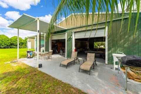 Купить виллу или дом в Майами, Флорида 4 спальни, 117.43м2, № 1968641 - фото 27