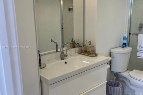 Снять в аренду кондоминиум в Майами, Флорида 2 спальни, 105.91м2, № 2038446 - фото 15