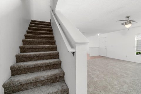 Adosado en venta en Tampa, Florida, 3 dormitorios, 126.72 m2 № 1842167 - foto 16