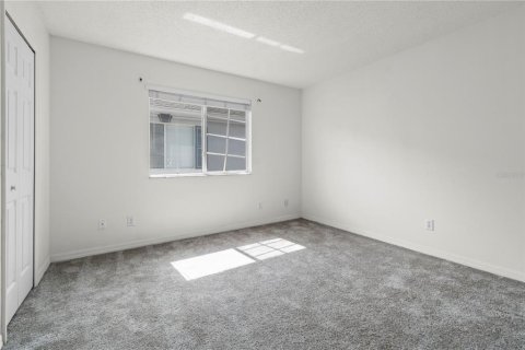 Adosado en venta en Tampa, Florida, 3 dormitorios, 126.72 m2 № 1842167 - foto 18
