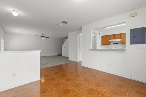 Adosado en venta en Tampa, Florida, 3 dormitorios, 126.72 m2 № 1842167 - foto 4