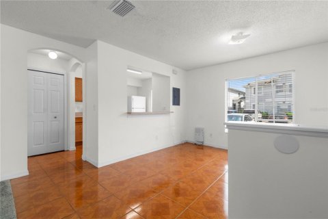 Adosado en venta en Tampa, Florida, 3 dormitorios, 126.72 m2 № 1842167 - foto 10