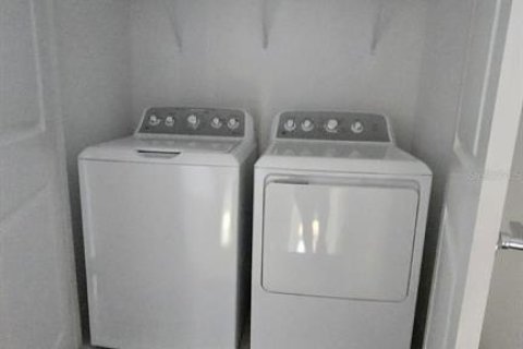 Touwnhouse à louer à Kissimmee, Floride: 3 chambres, 172.24 m2 № 2104028 - photo 8