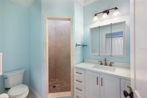 House in Holmes Beach, Florida 4 bedrooms, 304.53 sq.m. № 2229957 - photo 17