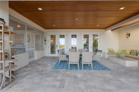 House in Holmes Beach, Florida 4 bedrooms, 304.53 sq.m. № 2229957 - photo 29