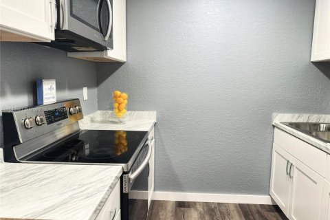 Купить виллу или дом в Холливуд, Флорида 3 спальни, 103.77м2, № 1971252 - фото 7