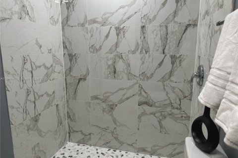 Купить виллу или дом в Холливуд, Флорида 3 спальни, 103.77м2, № 1971252 - фото 12