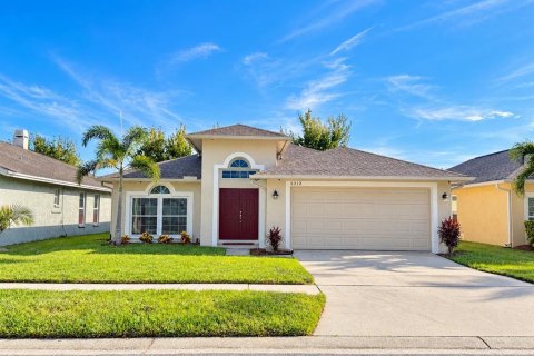 Villa ou maison à Brandon, Floride 3 chambres, 157.1 m2 № 2391103