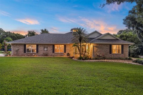 Villa ou maison à Gotha, Floride 3 chambres, 232.81 m2 № 2420234