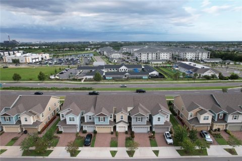 Townhouse in Apollo Beach, Florida 3 bedrooms, 149.02 sq.m. № 1841819 - photo 18