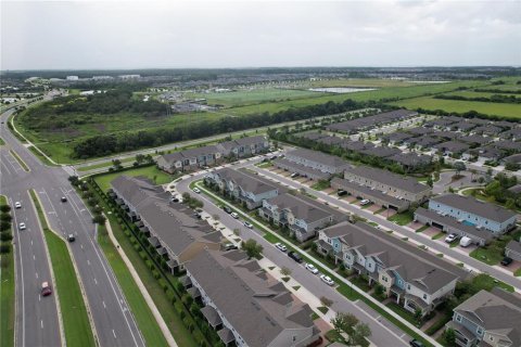 Townhouse in Apollo Beach, Florida 3 bedrooms, 149.02 sq.m. № 1841819 - photo 22