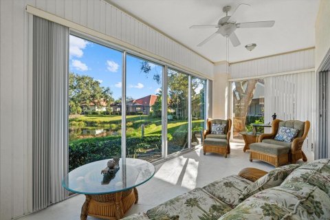 Villa ou maison à vendre à Sarasota, Floride: 2 chambres, 180.14 m2 № 2229443 - photo 17