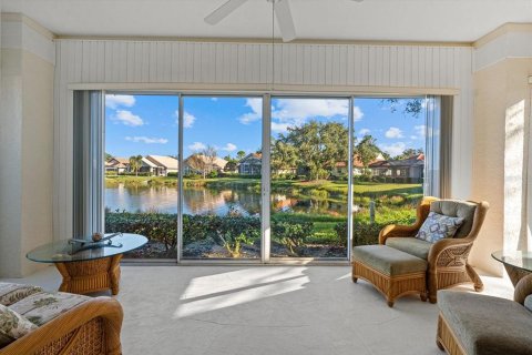 Villa ou maison à vendre à Sarasota, Floride: 2 chambres, 180.14 m2 № 2229443 - photo 3