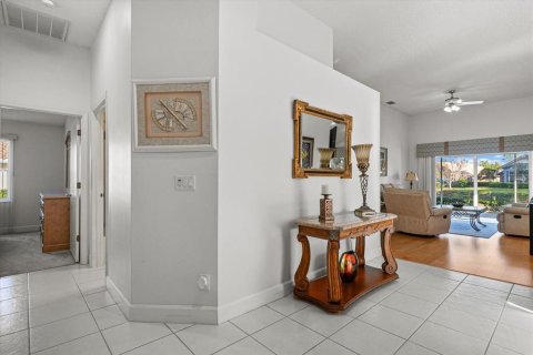 Villa ou maison à vendre à Sarasota, Floride: 2 chambres, 180.14 m2 № 2229443 - photo 5