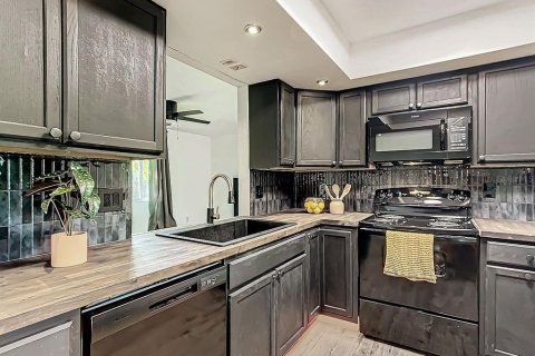 Villa ou maison à vendre à Gainesville, Floride: 3 chambres, 127.83 m2 № 2092022 - photo 8
