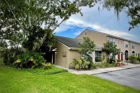 Casa en alquiler en Winter Springs, Florida, 2 dormitorios, 100.15 m2 № 1911689 - foto 1