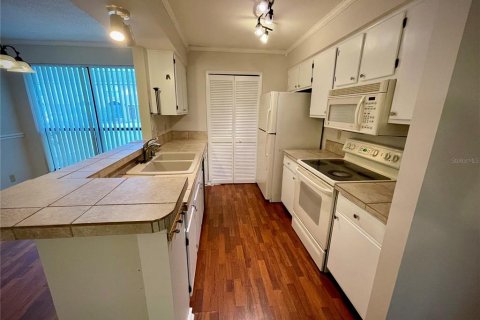 Casa en alquiler en Winter Springs, Florida, 2 dormitorios, 100.15 m2 № 1911689 - foto 4