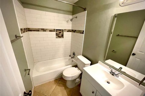 Casa en alquiler en Winter Springs, Florida, 2 dormitorios, 100.15 m2 № 1911689 - foto 13