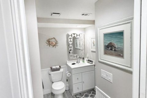 Condo in Jensen Beach, Florida, 2 bedrooms  № 2392016 - photo 15