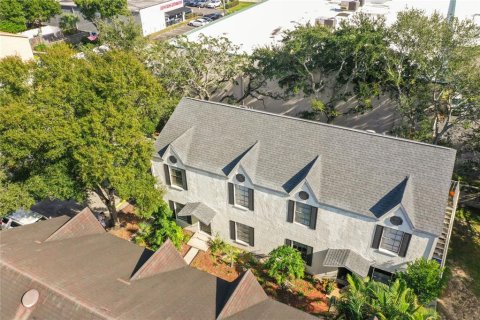 Condo in Tampa, Florida, 2 bedrooms  № 1915398 - photo 20
