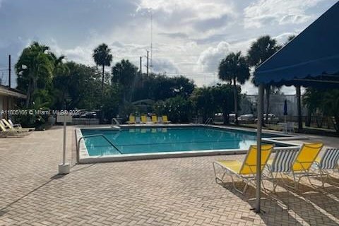 Copropriété à vendre à Lauderhill, Floride: 2 chambres, 100.8 m2 № 1775155 - photo 20