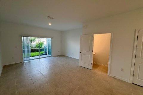 Adosado en alquiler en Sarasota, Florida, 2 dormitorios, 111.48 m2 № 1835773 - foto 9