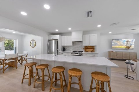 Casa en venta en Holmes Beach, Florida, 3 dormitorios, 150.59 m2 № 1602508 - foto 13