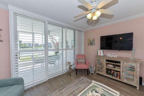 Condo in Jupiter, Florida, 1 bedroom  № 2168939 - photo 3