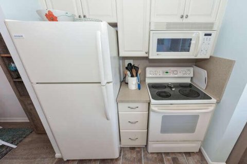 Condo in Jupiter, Florida, 1 bedroom  № 2168939 - photo 12