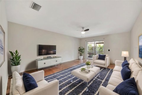 Adosado en venta en Saint Petersburg, Florida, 2 dormitorios, 142.88 m2 № 1528502 - foto 12