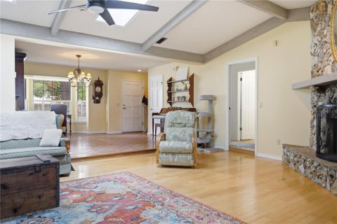 House in Belle Isle, Florida 3 bedrooms, 215.53 sq.m. № 2229708 - photo 21