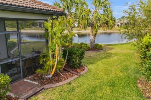 House in North Port, Florida 3 bedrooms, 185.53 sq.m. № 1686418 - photo 2