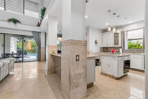 Купить виллу или дом в Тампа, Флорида 5 комнат, 339.46м2, № 2296265 - фото 10