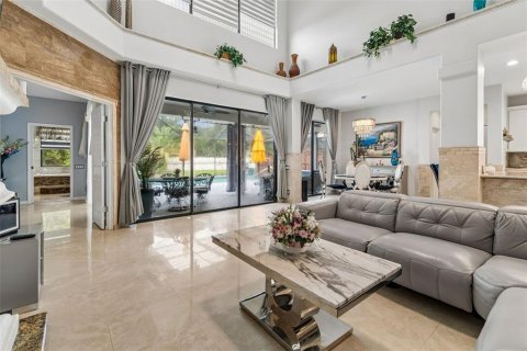 Купить виллу или дом в Тампа, Флорида 5 комнат, 339.46м2, № 2296265 - фото 23