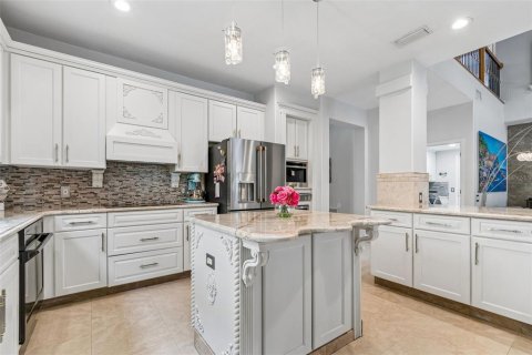Купить виллу или дом в Тампа, Флорида 5 комнат, 339.46м2, № 2296265 - фото 14