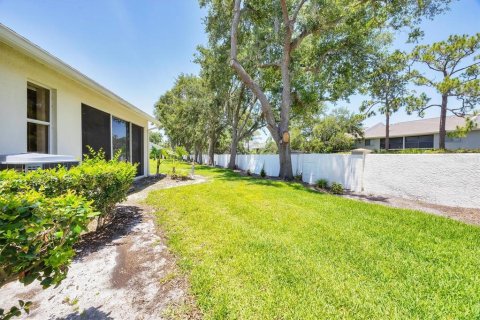 Condo in Sarasota, Florida, 2 bedrooms  № 1772841 - photo 30