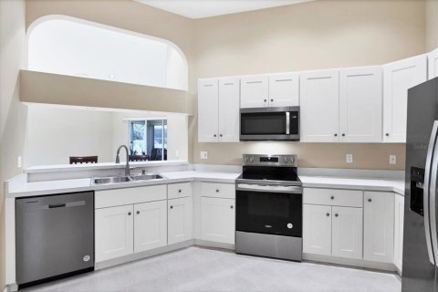 Condo in Sarasota, Florida, 2 bedrooms  № 1772841 - photo 14