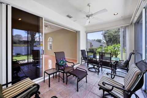 Condo in Sarasota, Florida, 2 bedrooms  № 1772841 - photo 28