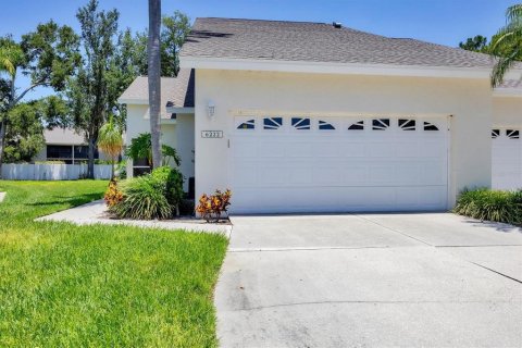 Condo in Sarasota, Florida, 2 bedrooms  № 1772841 - photo 3
