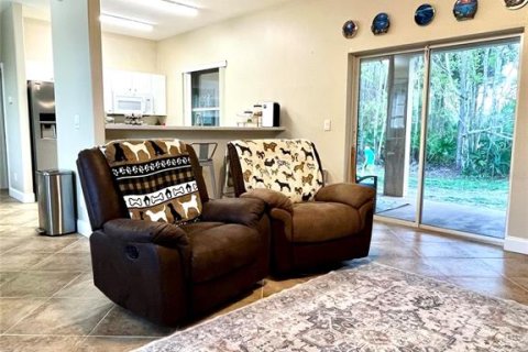 House in Palm Coast, Florida 3 bedrooms, 124.77 sq.m. № 2214727 - photo 6