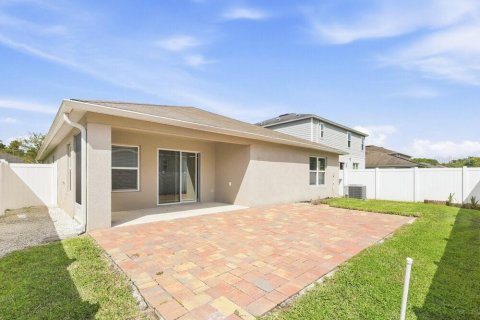 Villa ou maison à louer à Seffner, Floride: 4 chambres, 185.15 m2 № 2391080 - photo 15