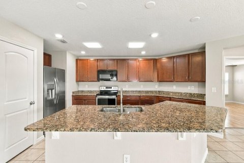 Villa ou maison à louer à Seffner, Floride: 4 chambres, 185.15 m2 № 2391080 - photo 6