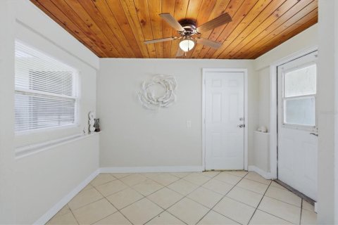 Villa ou maison à vendre à Englewood, Floride: 2 chambres, 77.76 m2 № 2208578 - photo 8