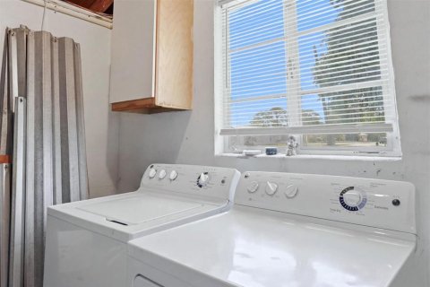 Villa ou maison à vendre à Englewood, Floride: 2 chambres, 77.76 m2 № 2208578 - photo 18