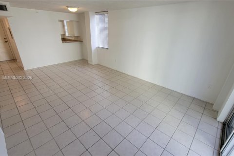 Copropriété à vendre à Miami, Floride: 2 chambres, 57.23 m2 № 2001223 - photo 7