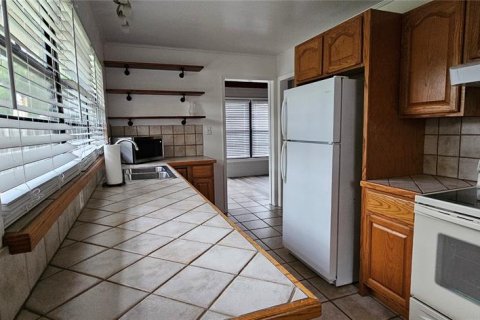 House in Leesburg, Florida 2 bedrooms, 120.4 sq.m. № 1829395 - photo 11