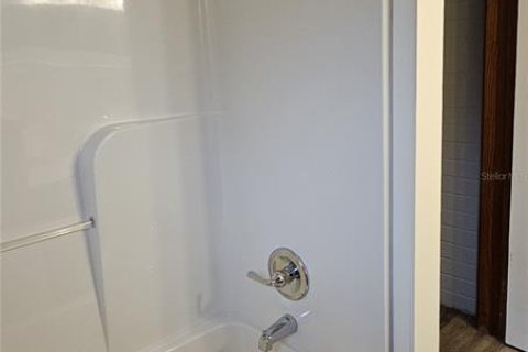 House in Leesburg, Florida 2 bedrooms, 120.4 sq.m. № 1829395 - photo 19